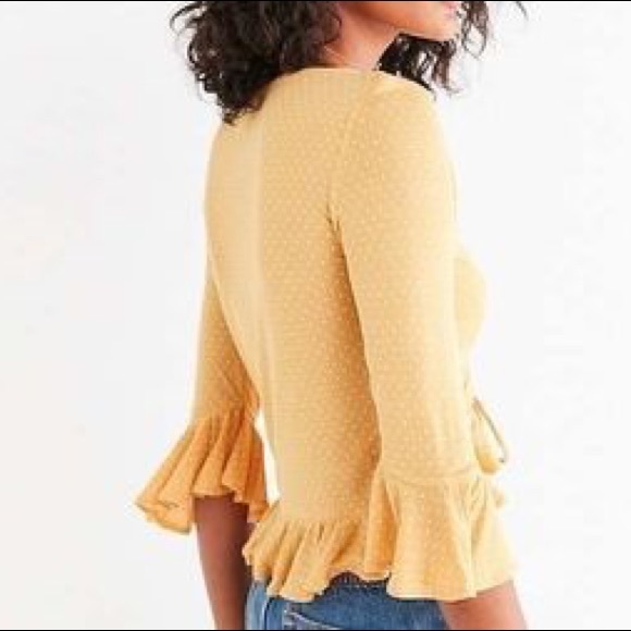 Urban Outfitters yellow blouse - Picture 2 of 2